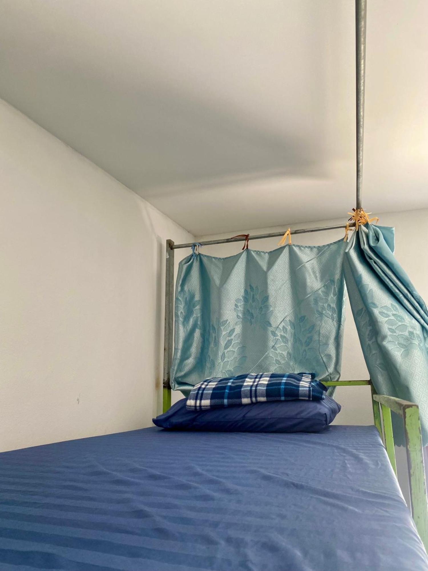 לואנג פרבאנג Sunrise Riverside Pool Hostel מראה חיצוני תמונה